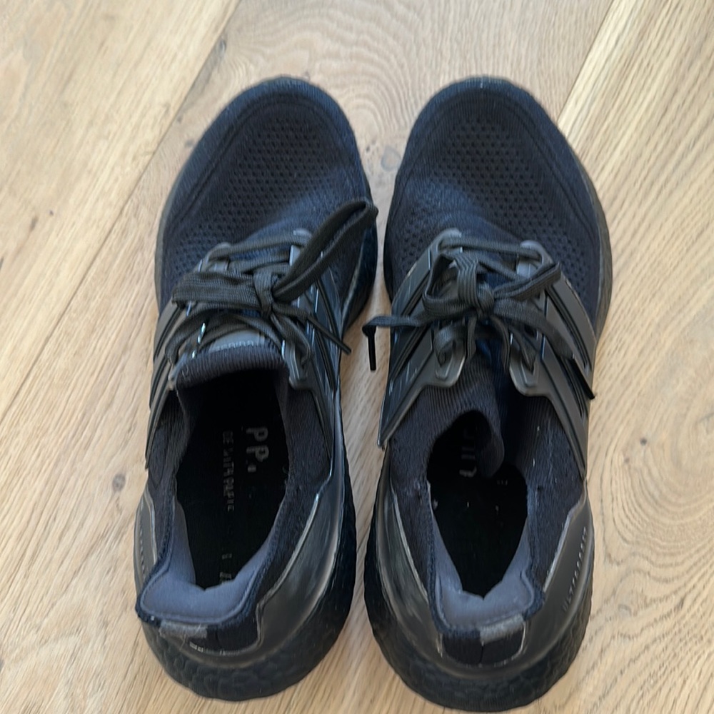 black adidas ultra boost